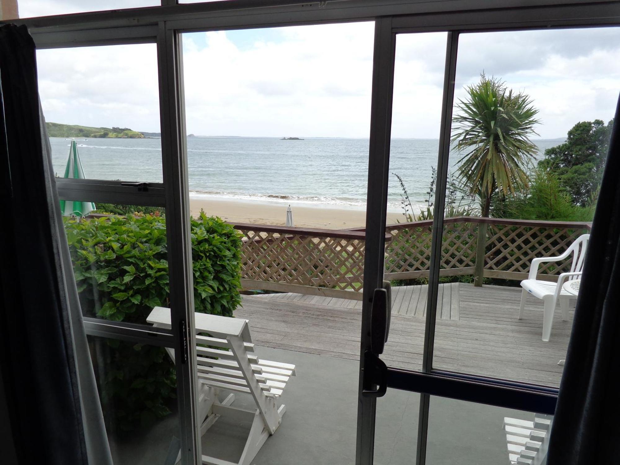 شاطئ كوبرز San Marino Motor Lodge Absolute Beachfront الغرفة الصورة